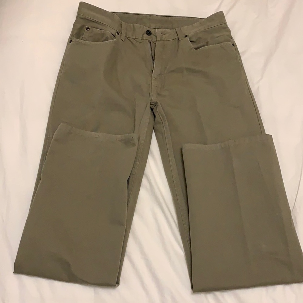 Broken-in pants, size 31W, excellent condition